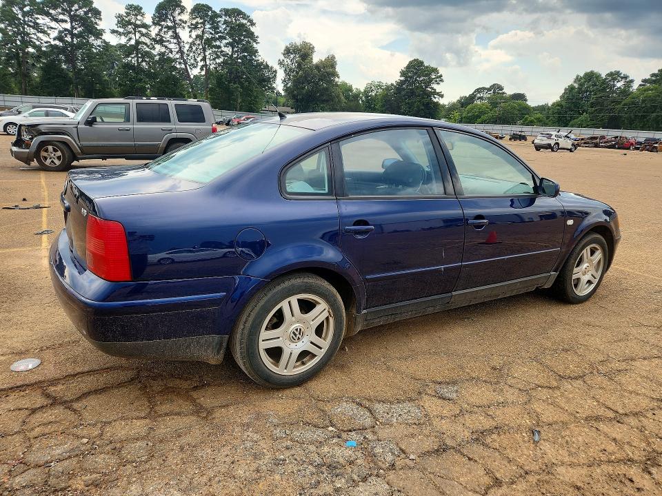 Продажа на аукционе авто 2001 Volkswagen Passat, vin: WVWBH63B81P028526, номер лота: 60016356