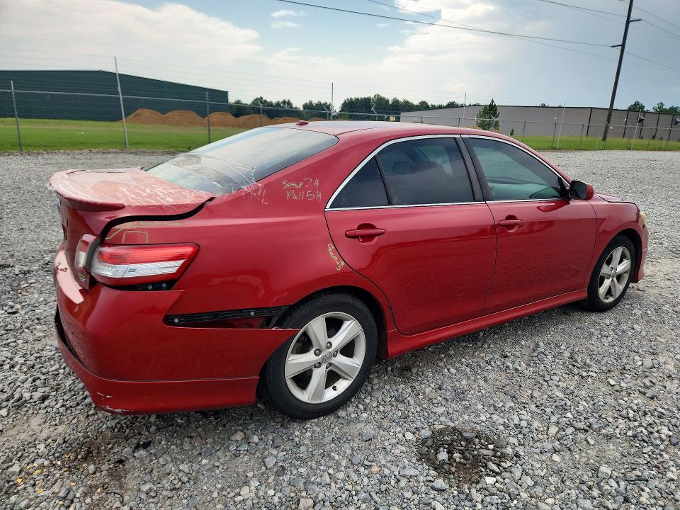 63156556 :رقم المزاد ، 4T1BF3EK5BU121858 vin ، 2011 Toyota Camry مزاد بيع