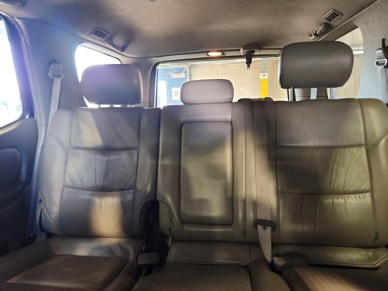 2002 Toyota Sequoia მანქანა იყიდება აუქციონზე, vin: 5TDBT48A82S116583, აუქციონის ნომერი: 61764566