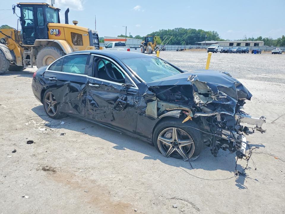 59070756 :رقم المزاد ، WDDZF4KB2HA241601 vin ، 2017 Mercedes-benz E مزاد بيع
