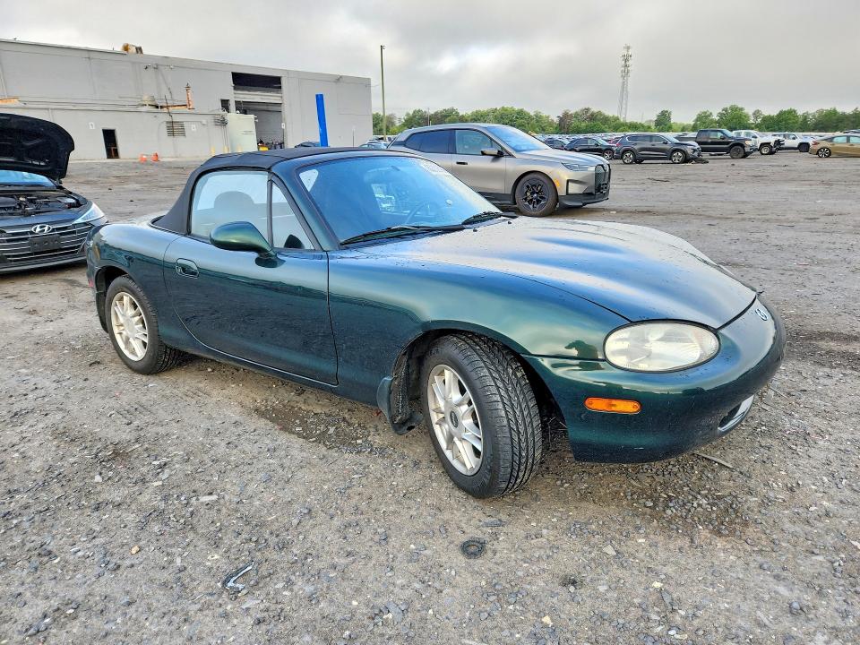 60308906 :رقم المزاد ، JM1NB3532X0100440 vin ، 1999 Mazda Mx-5 Miata مزاد بيع