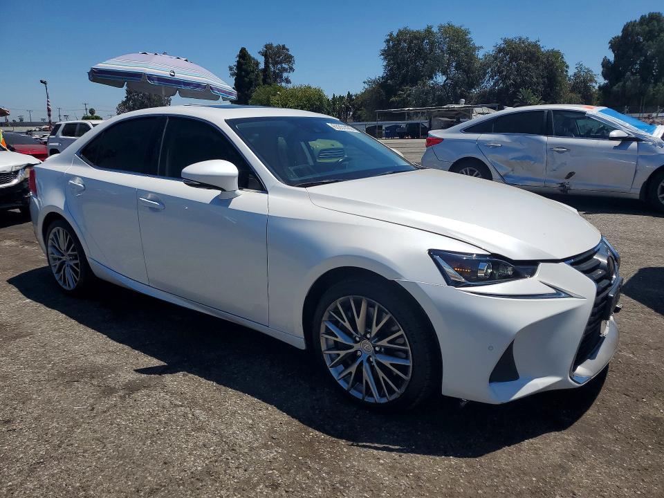 2018 Lexus Is მანქანა იყიდება აუქციონზე, vin: JTHBA1D2XJ5076352, აუქციონის ნომერი: 63351426