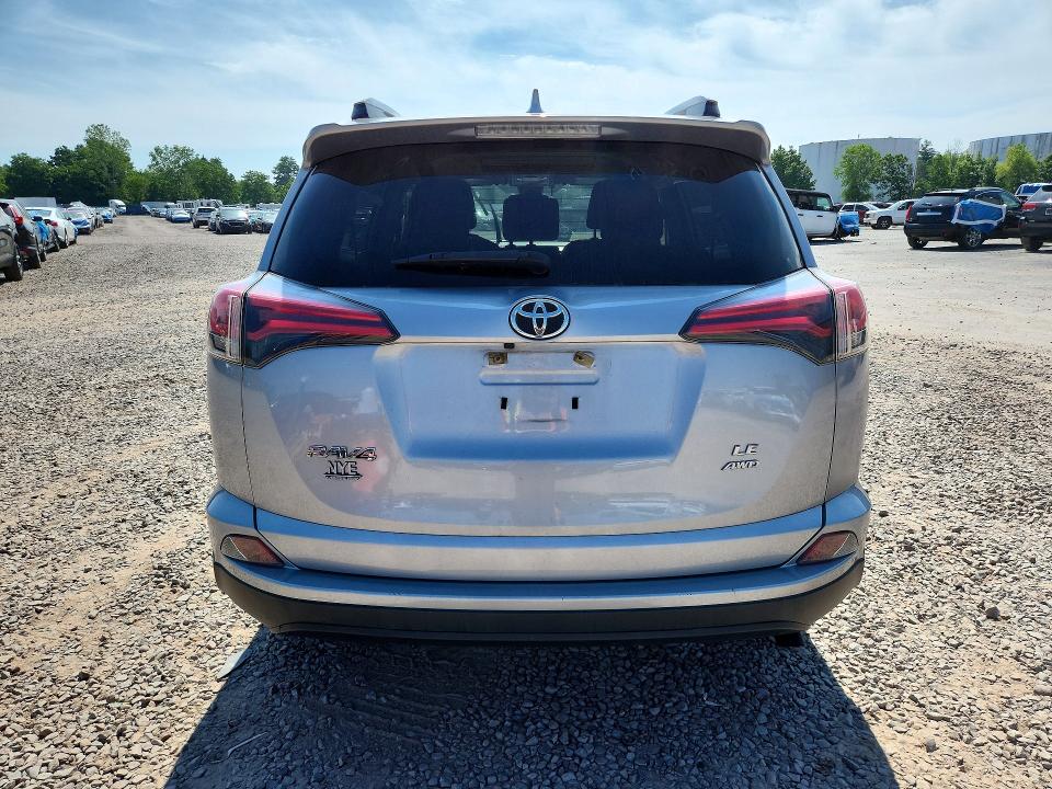 2018 Toyota Rav4 მანქანა იყიდება აუქციონზე, vin: JTMBFREV7JJ252100, აუქციონის ნომერი: 60377446