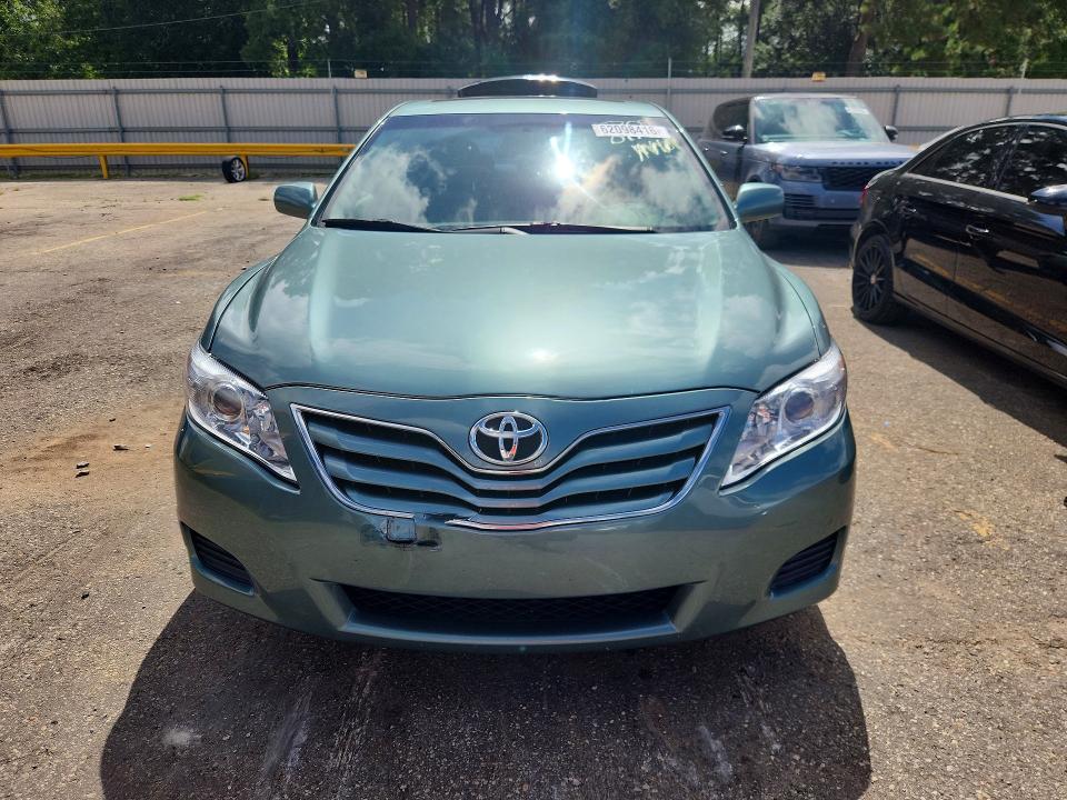 62098416 :رقم المزاد ، 4T1BF3EK3BU758683 vin ، 2011 Toyota Camry مزاد بيع