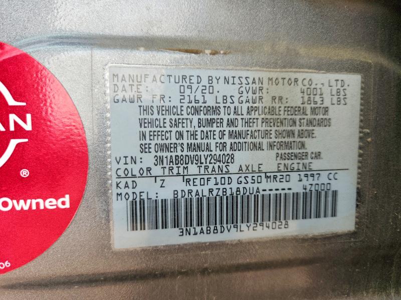 61216546 :رقم المزاد ، 3N1AB8DV9LY294028 vin ، 2020 Nissan Sentra مزاد بيع