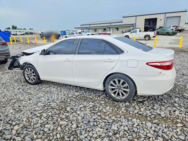 60010596 :رقم المزاد ، 4T1BF1FK1HU735446 vin ، 2017 Toyota Camry مزاد بيع