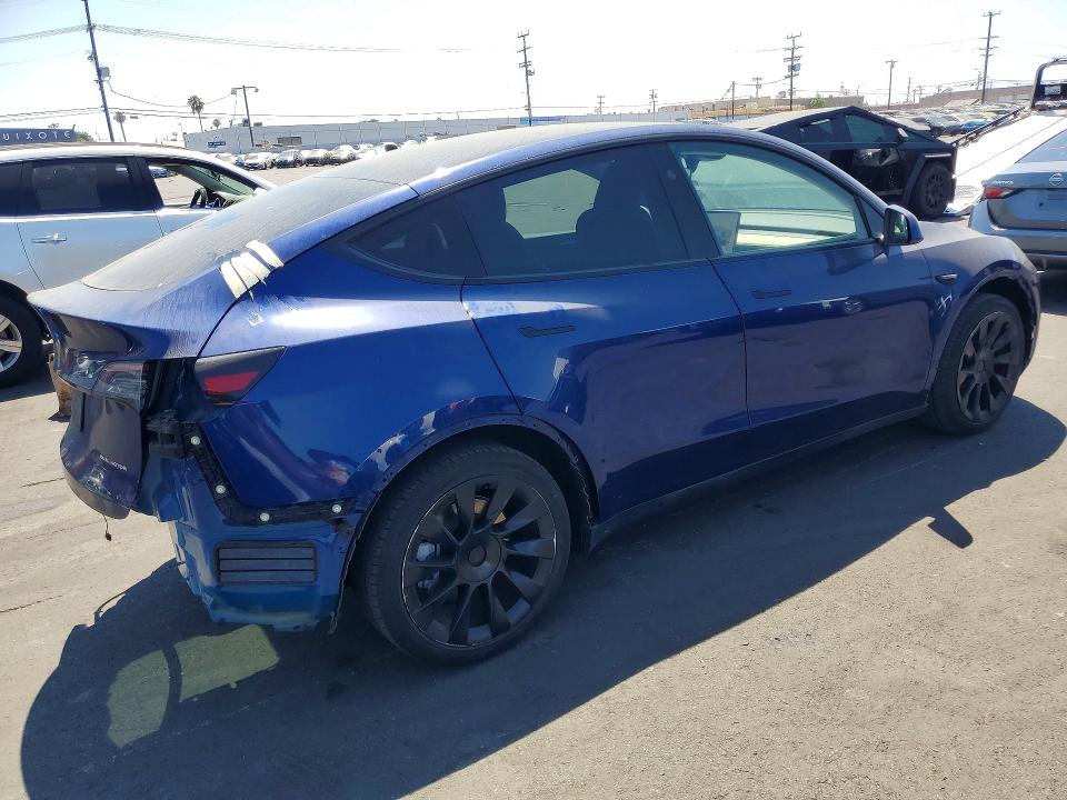 59200596 :رقم المزاد ، 7SAYGDEE8RA239188 vin ، 2024 Tesla Model Y مزاد بيع