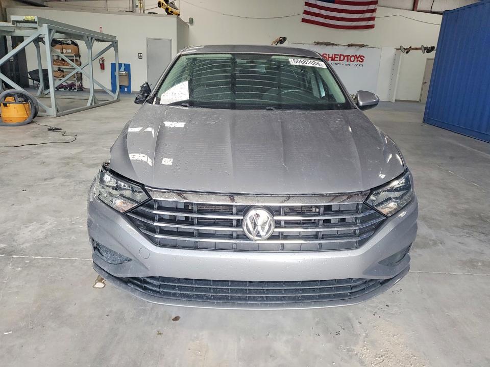 60685086 :رقم المزاد ، 3VWCB7BU1LM002063 vin ، 2020 Volkswagen Jetta مزاد بيع