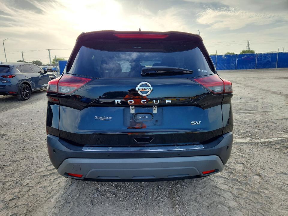 Продаж на аукціоні авто 2021 Nissan Rogue, vin: 5N1AT3BA2MC827016, номер лоту: 61545716