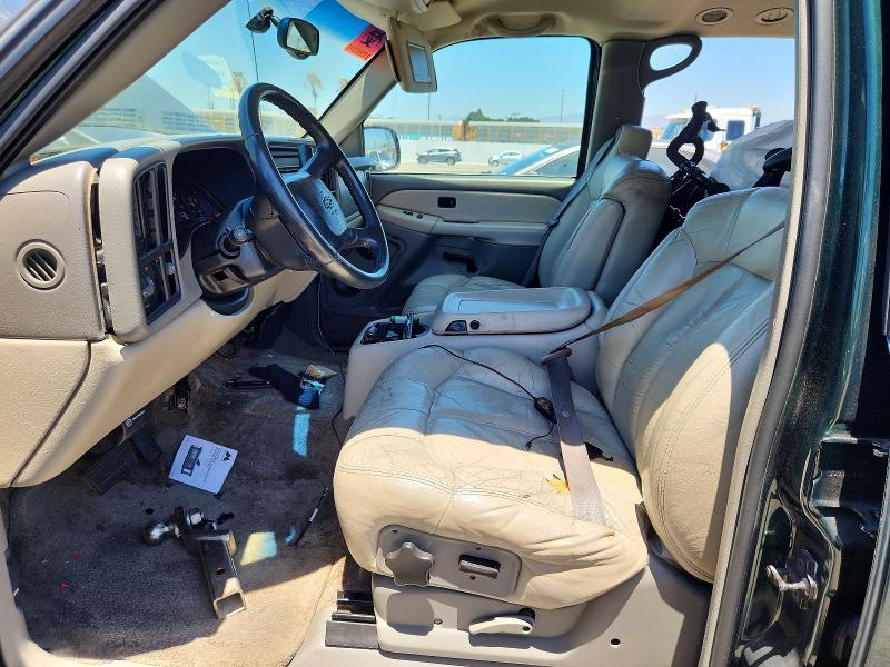 2001 Chevrolet Suburban მანქანა იყიდება აუქციონზე, vin: 3GNFK16T41G275905, აუქციონის ნომერი: 60442556