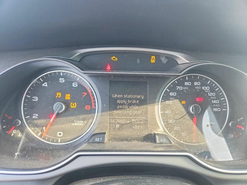 60127706 :رقم المزاد ، WAUAFAFL0FN007761 vin ، 2015 Audi A4 مزاد بيع