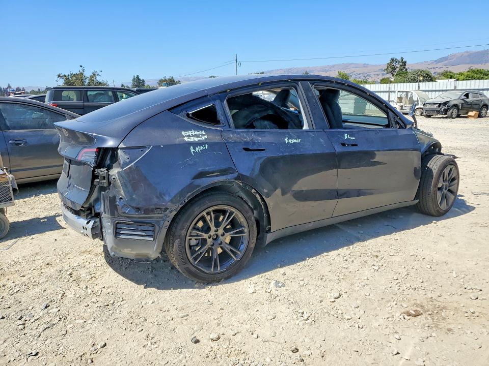 2025 Tesla Model Y მანქანა იყიდება აუქციონზე, vin: 7SAYGDEE1SF266998, აუქციონის ნომერი: 60947186