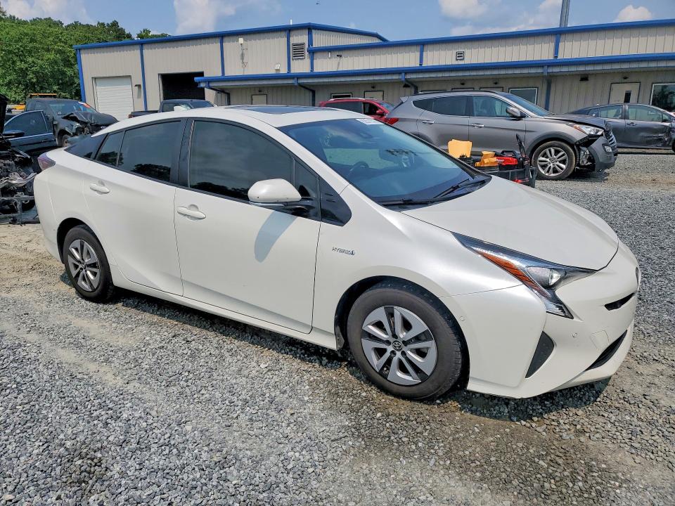 62571576 :رقم المزاد ، JTDKARFU6H3047466 vin ، 2017 Toyota Prius مزاد بيع