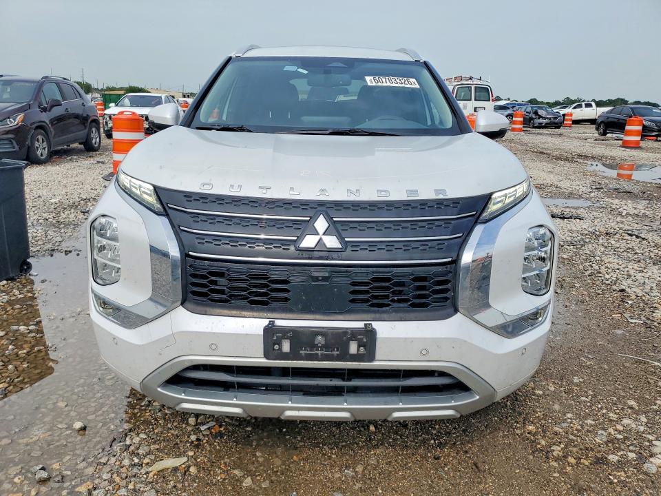 60703326 :رقم المزاد ، JA4J3VA88NZ059405 vin ، 2022 Mitsubishi Outlander مزاد بيع