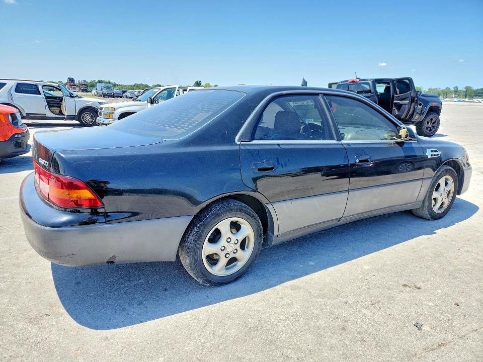 1998 Lexus Es მანქანა იყიდება აუქციონზე, vin: JT8BF28G0W0122739, აუქციონის ნომერი: 62127146