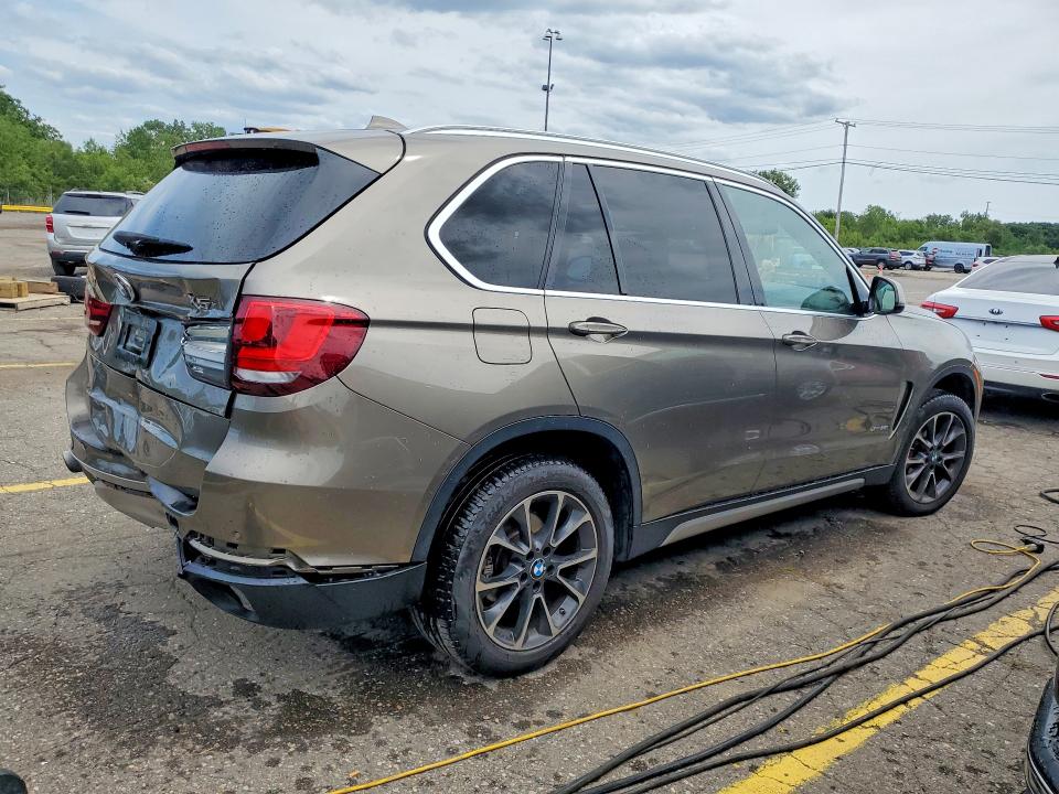 2017 Bmw X5 მანქანა იყიდება აუქციონზე, vin: 5UXKR0C58H0V67136, აუქციონის ნომერი: 62142876