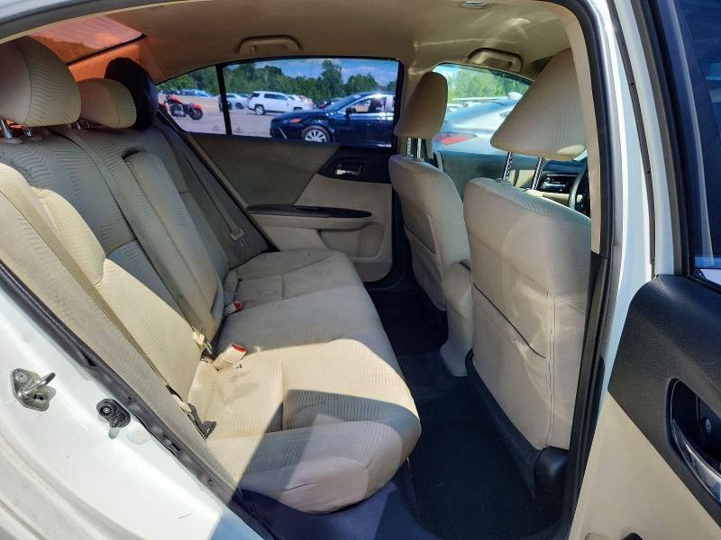 60008756 :رقم المزاد ، 1HGCR2F33HA140745 vin ، 2017 Honda Accord مزاد بيع