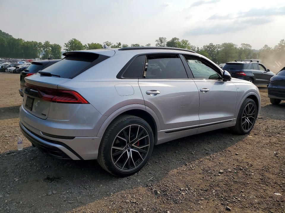 Продажа на аукционе авто 2021 Audi Q8, vin: WA1EVAF11MD015628, номер лота: 60913326