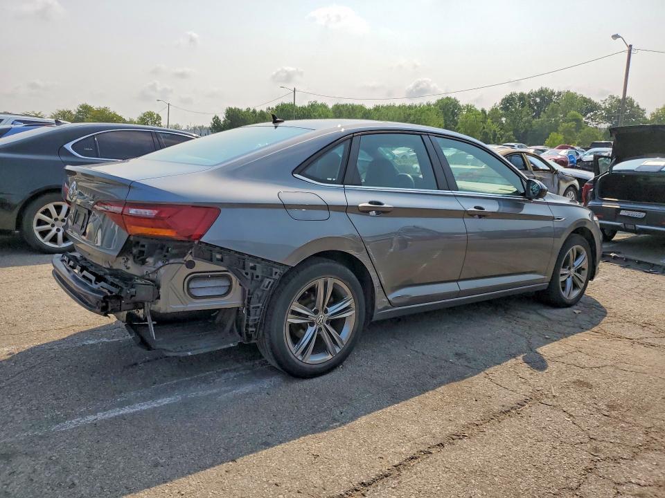 62811576 :رقم المزاد ، 3VWC57BU5KM154689 vin ، 2019 Volkswagen Jetta مزاد بيع