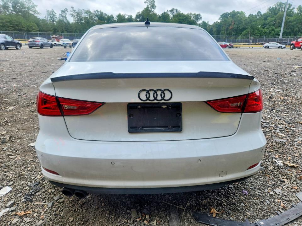 60733166 :رقم المزاد ، WAUACGFF8F1094984 vin ، 2015 Audi A3 مزاد بيع