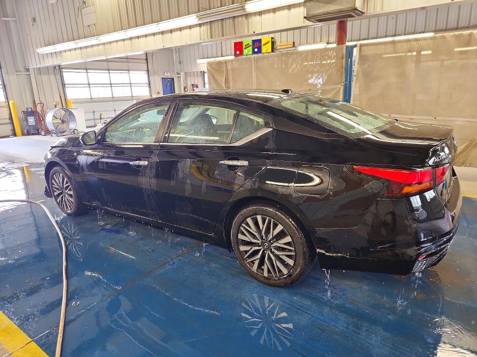 Aukcja sprzedaży 2023 Nissan Altima, vin: 1N4BL4DV1PN385083, numer aukcji: 61800746