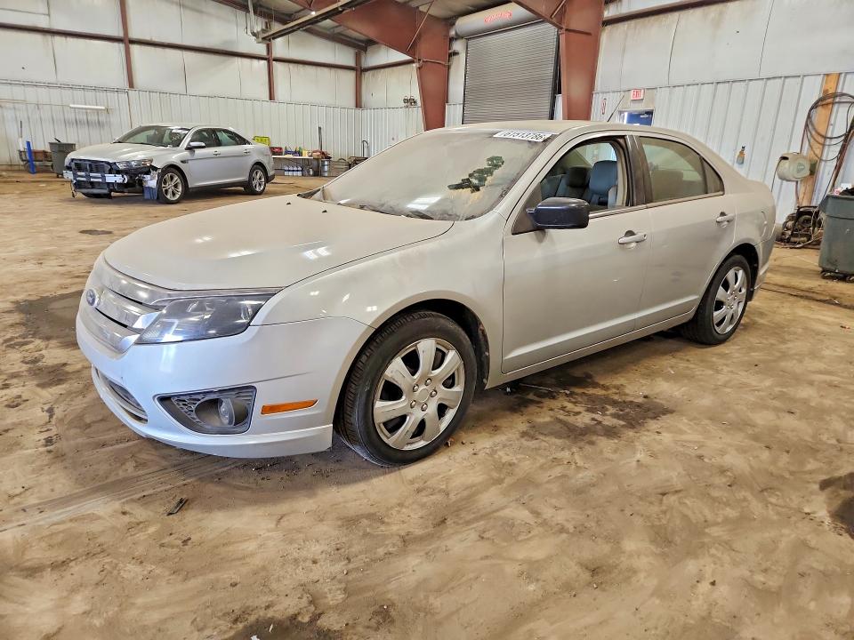 2010 Ford Fusion მანქანა იყიდება აუქციონზე, vin: 3FAHP0HA4AR410027, აუქციონის ნომერი: 61513786