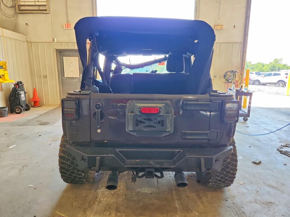 60844716 :رقم المزاد ، 1C4BJWDG2DL682061 vin ، 2013 Jeep Wrangler Unlimited مزاد بيع