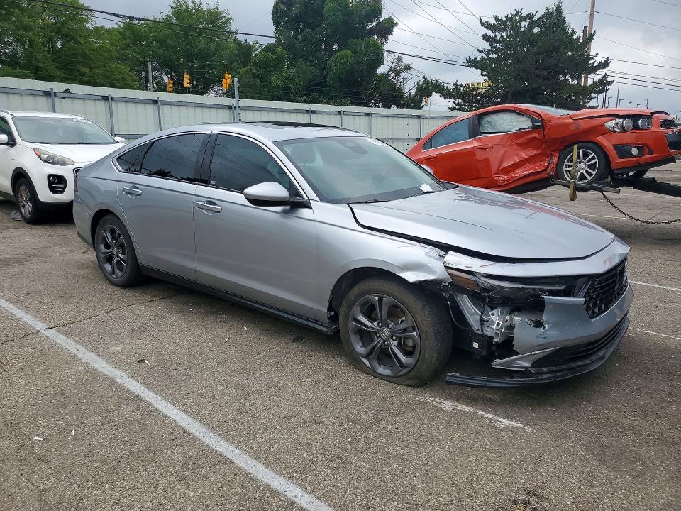 62584356 :رقم المزاد ، 1HGCY1F32PA023041 vin ، 2023 Honda Accord مزاد بيع