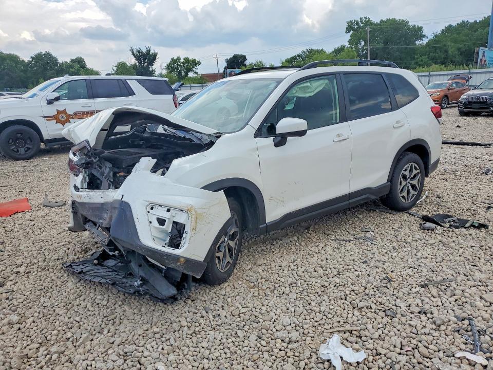 Продаж на аукціоні авто 2021 Subaru Forester, vin: JF2SKAJC0MH462794, номер лоту: 61387806