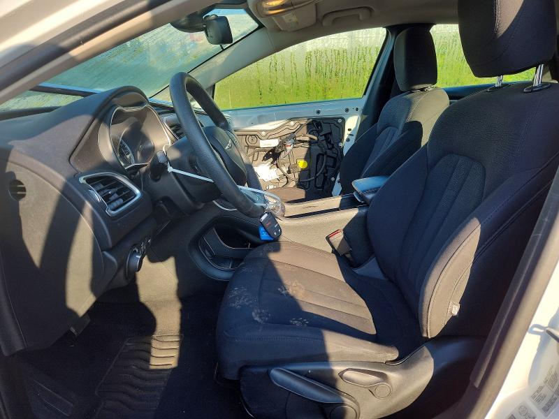 60795806 :رقم المزاد ، 1C3CCCFB9FN622238 vin ، 2015 Chrysler 200 مزاد بيع
