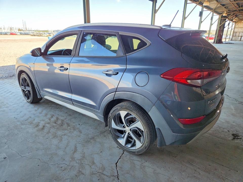 2017 Hyundai Tucson მანქანა იყიდება აუქციონზე, vin: KM8J33A24HU524295, აუქციონის ნომერი: 61506316