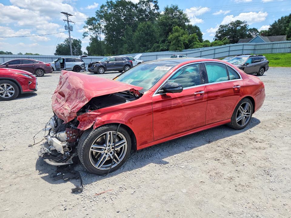 63285816 :رقم المزاد ، WDDZF4JB2JA302615 vin ، 2018 Mercedes-benz E مزاد بيع