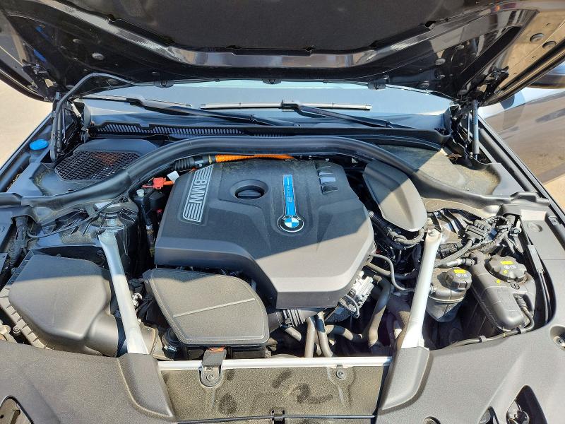 60710986 :رقم المزاد ، WBAJB1C52KB375162 vin ، 2019 Bmw 530xe مزاد بيع