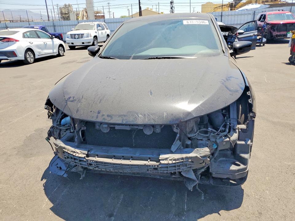 2017 Honda Accord მანქანა იყიდება აუქციონზე, vin: 1HGCR2F54HA055463, აუქციონის ნომერი: 61889346