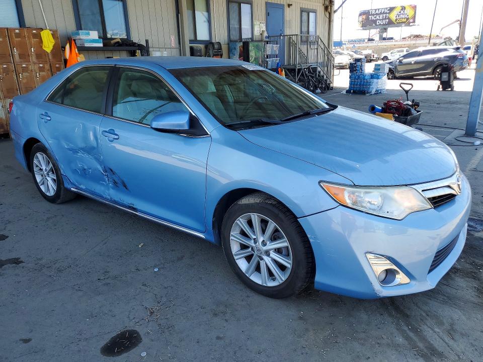 Продаж на аукціоні авто 2013 Toyota Camry Hybrid, vin: 4T1BD1FK4DU064399, номер лоту: 61036686