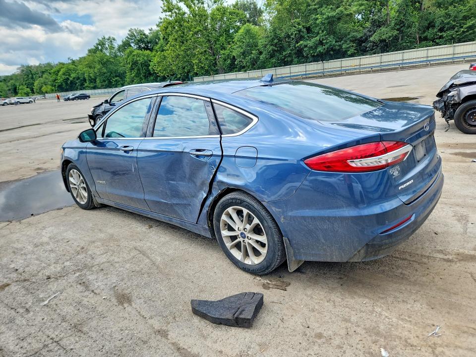 2019 Ford Fusion მანქანა იყიდება აუქციონზე, vin: 3FA6P0MU8KR165516, აუქციონის ნომერი: 62952146