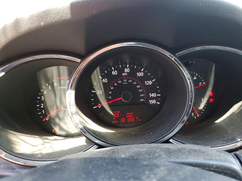 60672246 :رقم المزاد ، 5XYKT3A13BG098141 vin ، 2011 Kia Sorento مزاد بيع