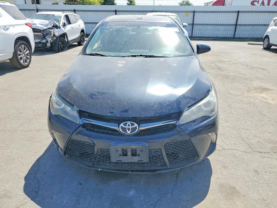 Продажа на аукционе авто 2015 Toyota Camry, vin: 4T1BF1FK2FU956180, номер лота: 61621976