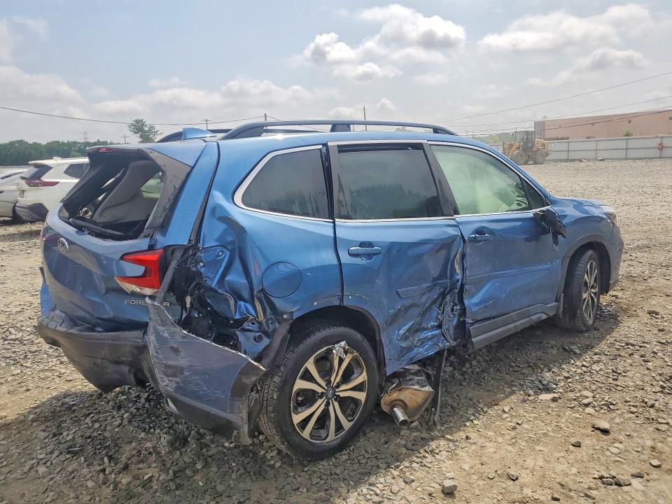 60113426 :رقم المزاد ، JF2SKAUC6MH475027 vin ، 2021 Subaru Forester مزاد بيع