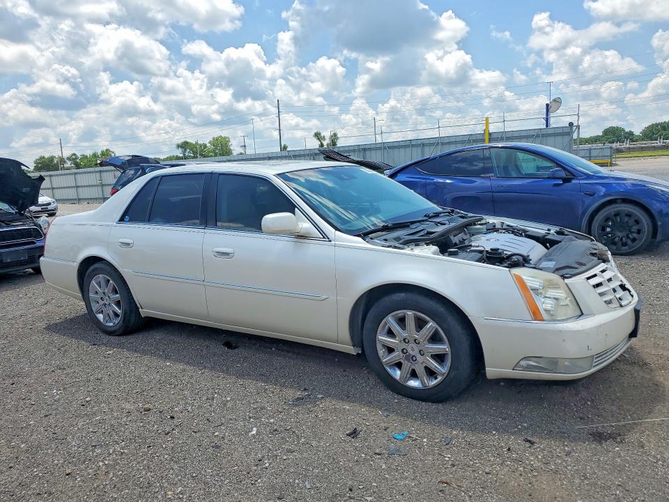 2011 Cadillac Dts მანქანა იყიდება აუქციონზე, vin: 1G6KH5E64BU103948, აუქციონის ნომერი: 85636575