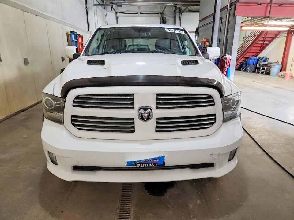 57971826 :رقم المزاد ، 1C6RR7MT1HS515218 vin ، 2017 Ram 1500 مزاد بيع