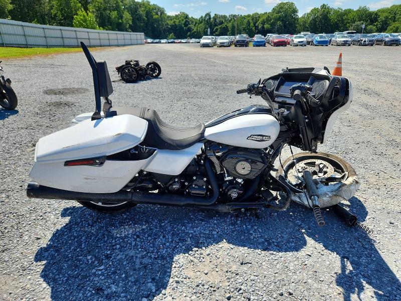 61221746 :رقم المزاد ، 1HD1KB71XRB647403 vin ، 2024 Harley-davidson Flhx مزاد بيع