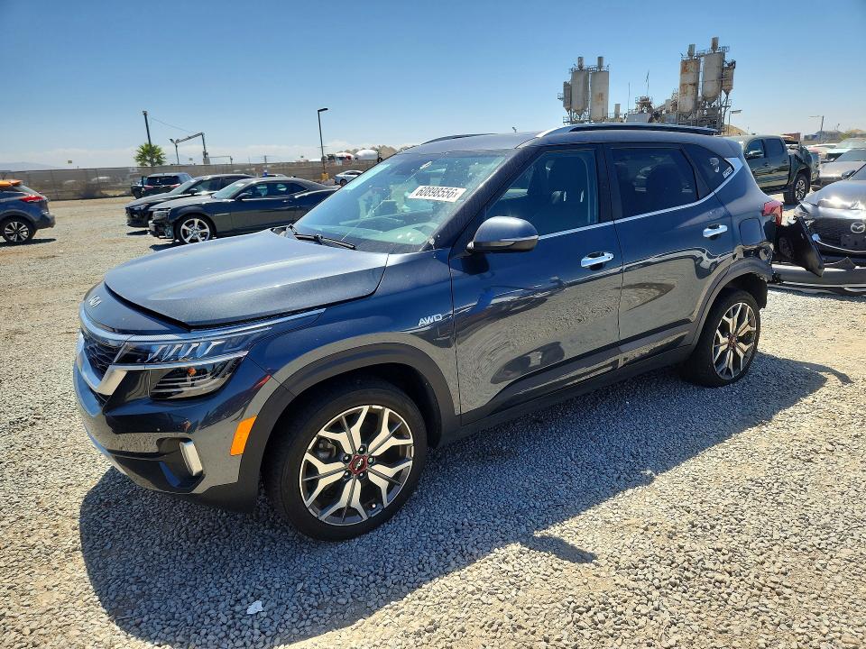 Auction sale of the 2023 Kia Seltos, vin: KNDETCA25P7456656, lot number: 60898556