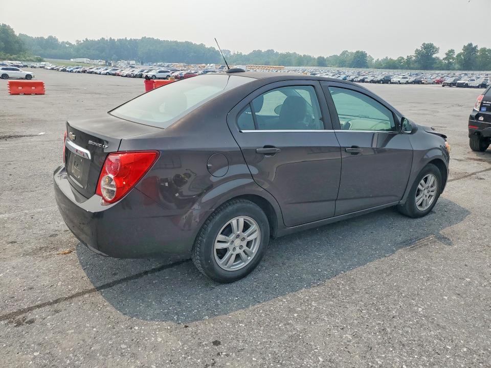 Продажа на аукционе авто 2015 Chevrolet Sonic, vin: 1G1JC5SG7F4218790, номер лота: 61683206