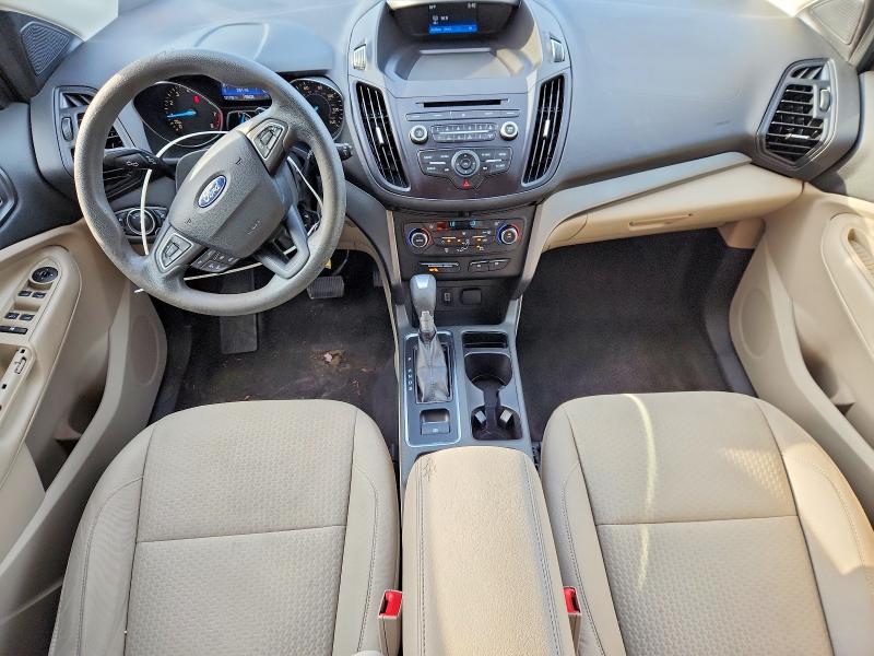 55992836 :رقم المزاد ، 1FMCU0GDXHUB96894 vin ، 2017 Ford Escape مزاد بيع
