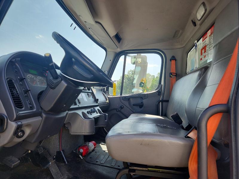 Продажа на аукционе авто 2018 Freightliner M2, vin: 3ALACWFDXJDJP0923, номер лота: 59081566