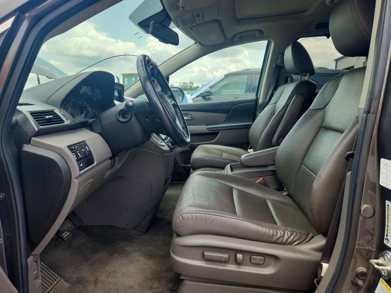 62233826 :رقم المزاد ، 5FNRL5H65EB031077 vin ، 2014 Honda Odyssey مزاد بيع