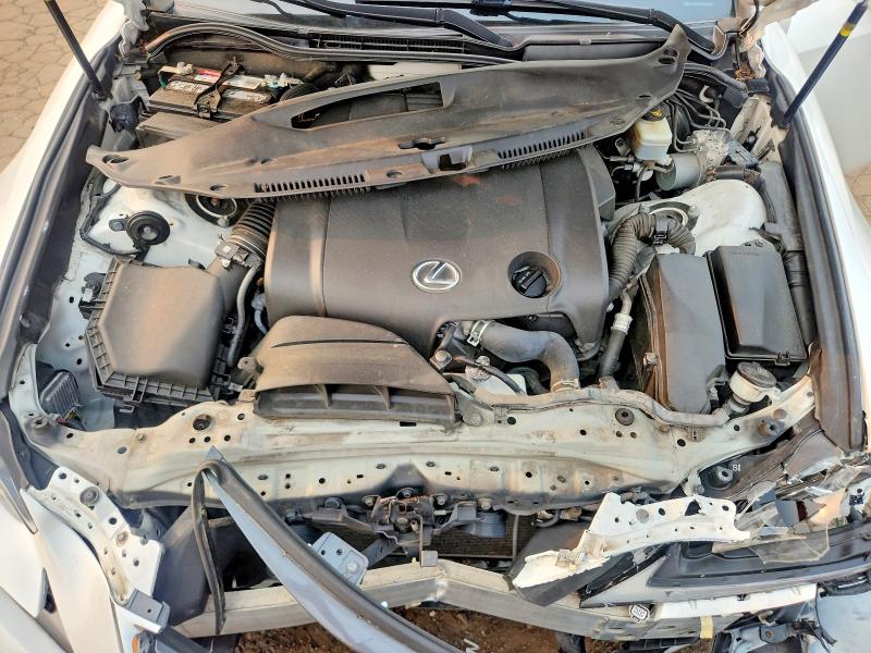61024806 :رقم المزاد ، JTHBF1D29E5024511 vin ، 2014 Lexus Is مزاد بيع