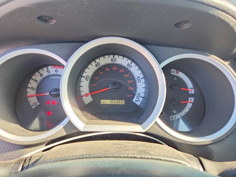 2015 Toyota Tacoma მანქანა იყიდება აუქციონზე, vin: 5TFUX4EN4FX035164, აუქციონის ნომერი: 63408106