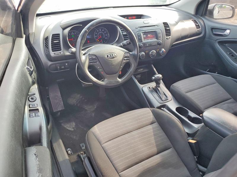 60996826 :رقم المزاد ، KNAFX6A89F5371308 vin ، 2015 Kia Forte مزاد بيع